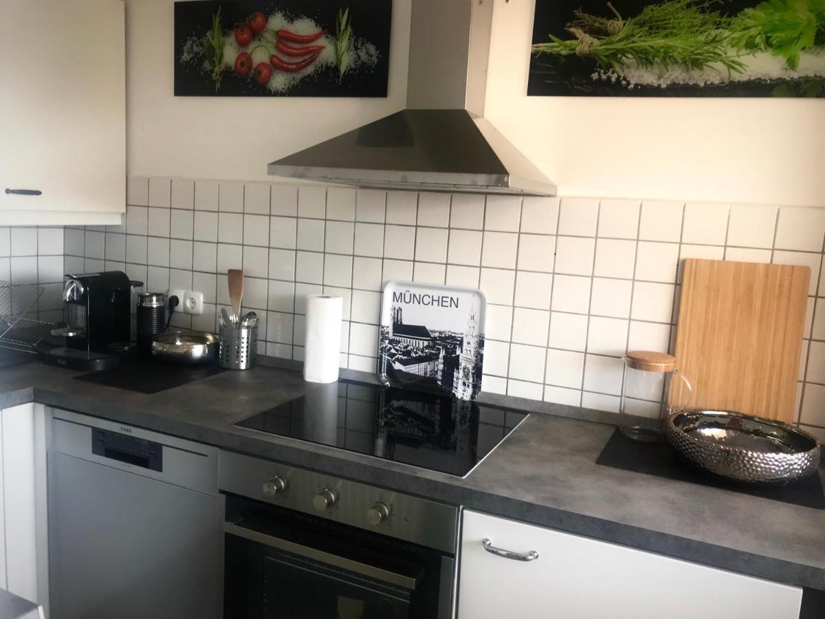Gemutliches Zuhause Im Dachgeschoss Am Konigsplatz *